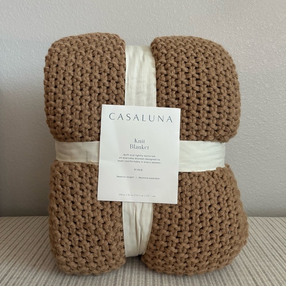 Casaluna Bedding Nwt King Chunky Knit Bed Blanket Warm Brown Casaluna Poshmark